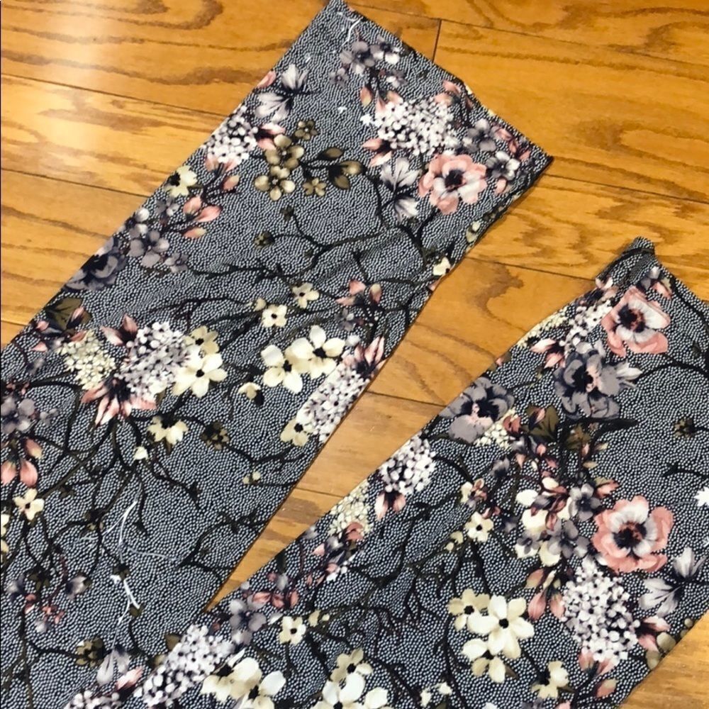 Premise Floral Patterned Pull On Pants Sz M - Picture 3 of 7